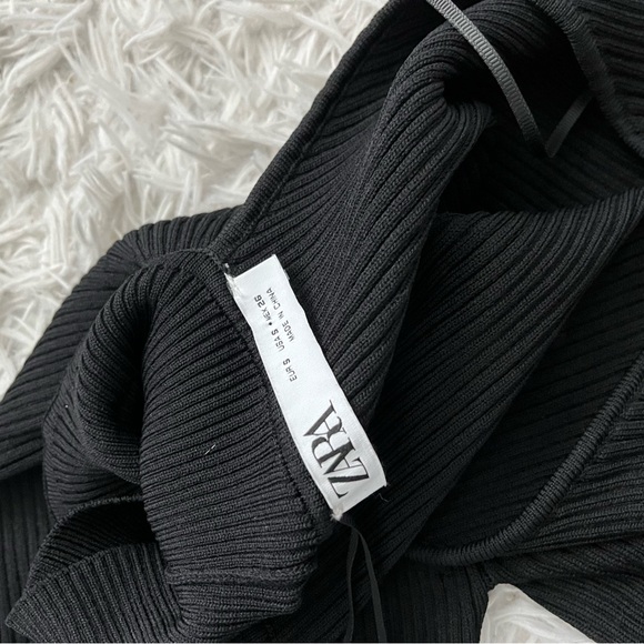 Zara black ribbed turtleneck one long sleeve top size small - Picture 4 of 4